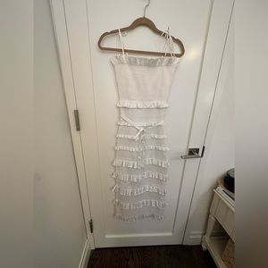 V Chapman white dress